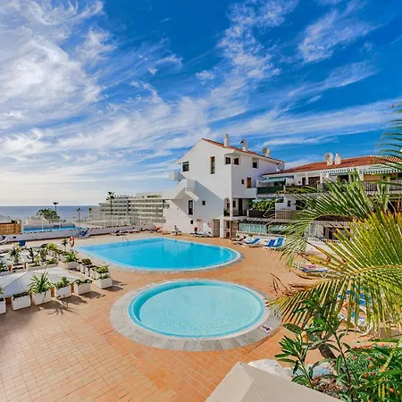 Centric In Playa Fanabe By Altamarhomes