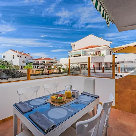 Centric In Playa Fanabe By Altamarhomes Costa Adeje (Tenerife)